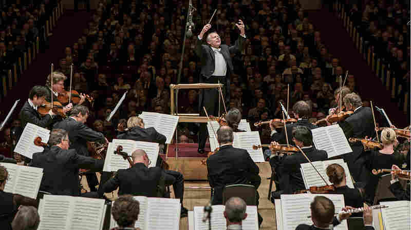 The 'Leningrad' Symphony At Carnegie Hall