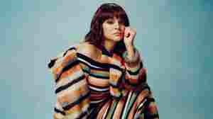 Norah Jones finds inspiration in the quiet moments on 'Visions'